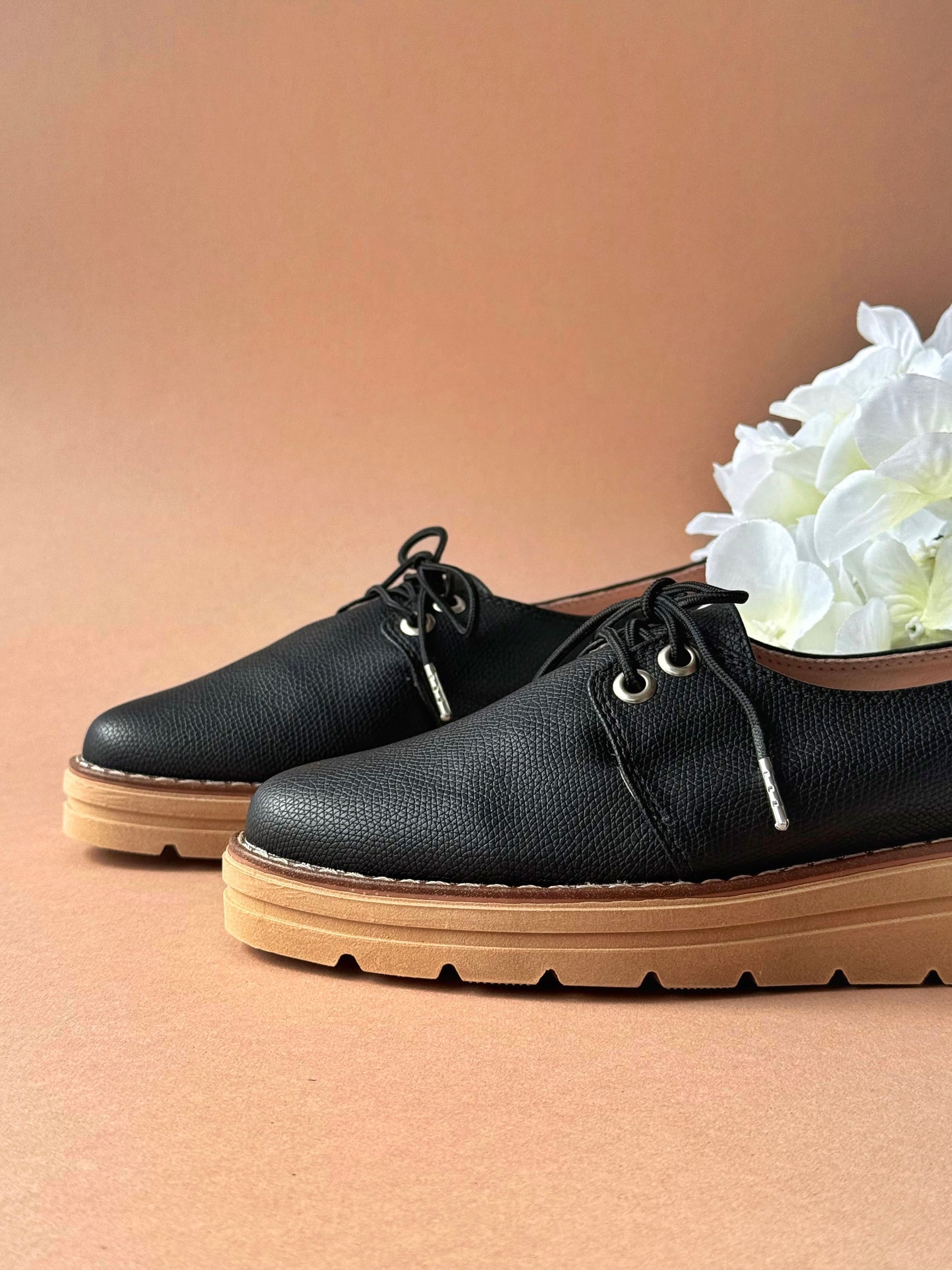 Oxford Lore Negro
