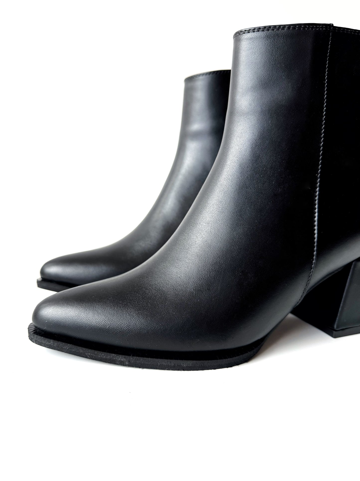 Botines Angie Negro