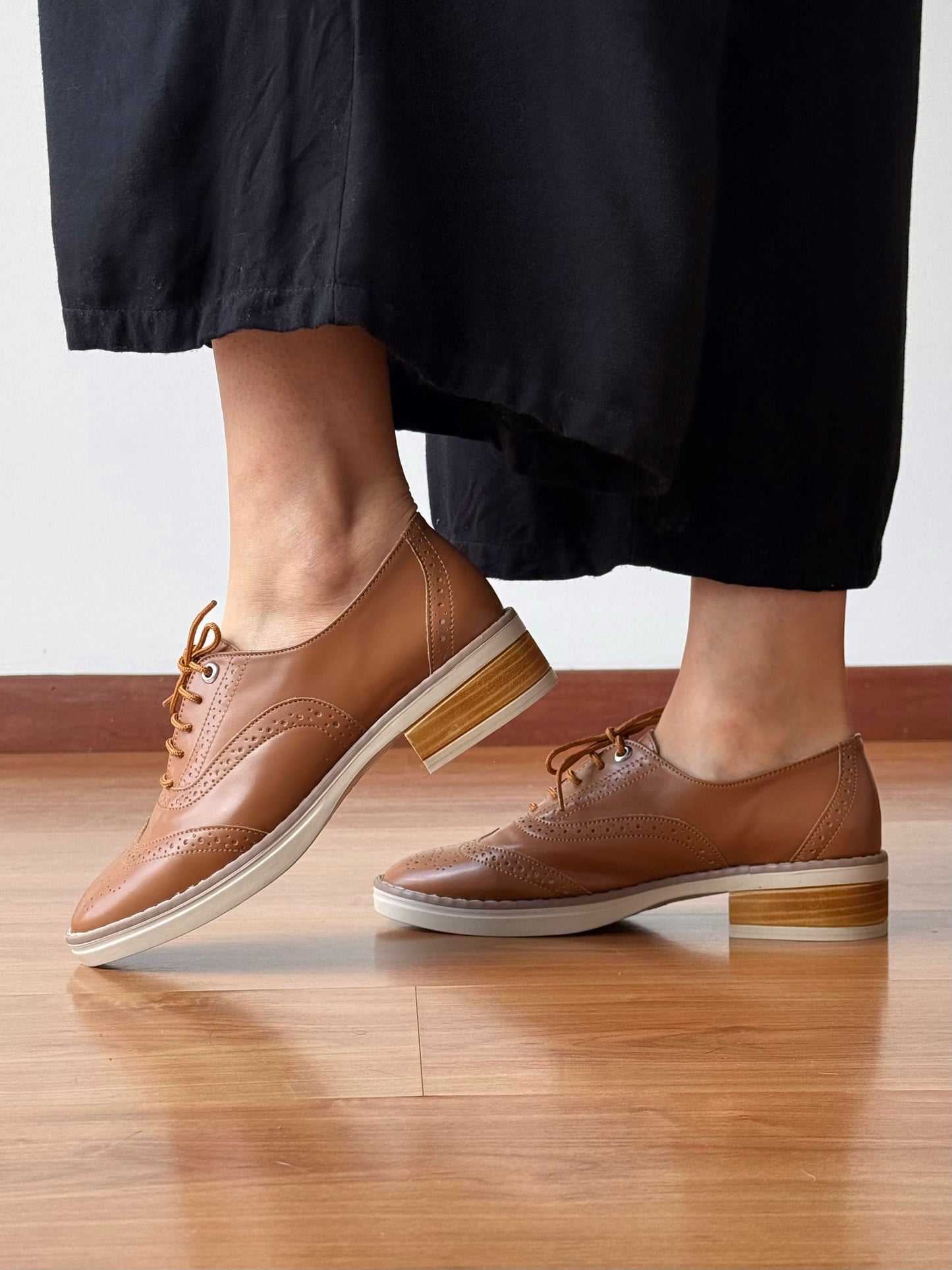 Oxford Zila Miel