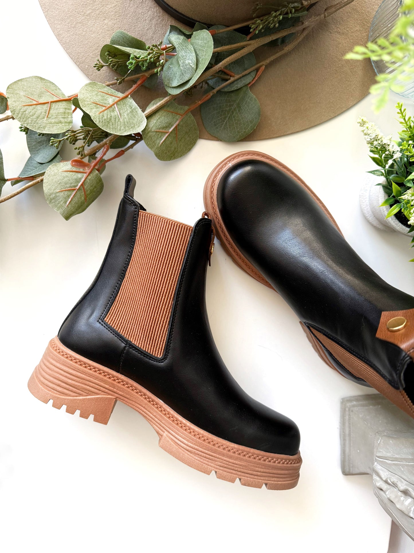 Botines Oria Negro Miel