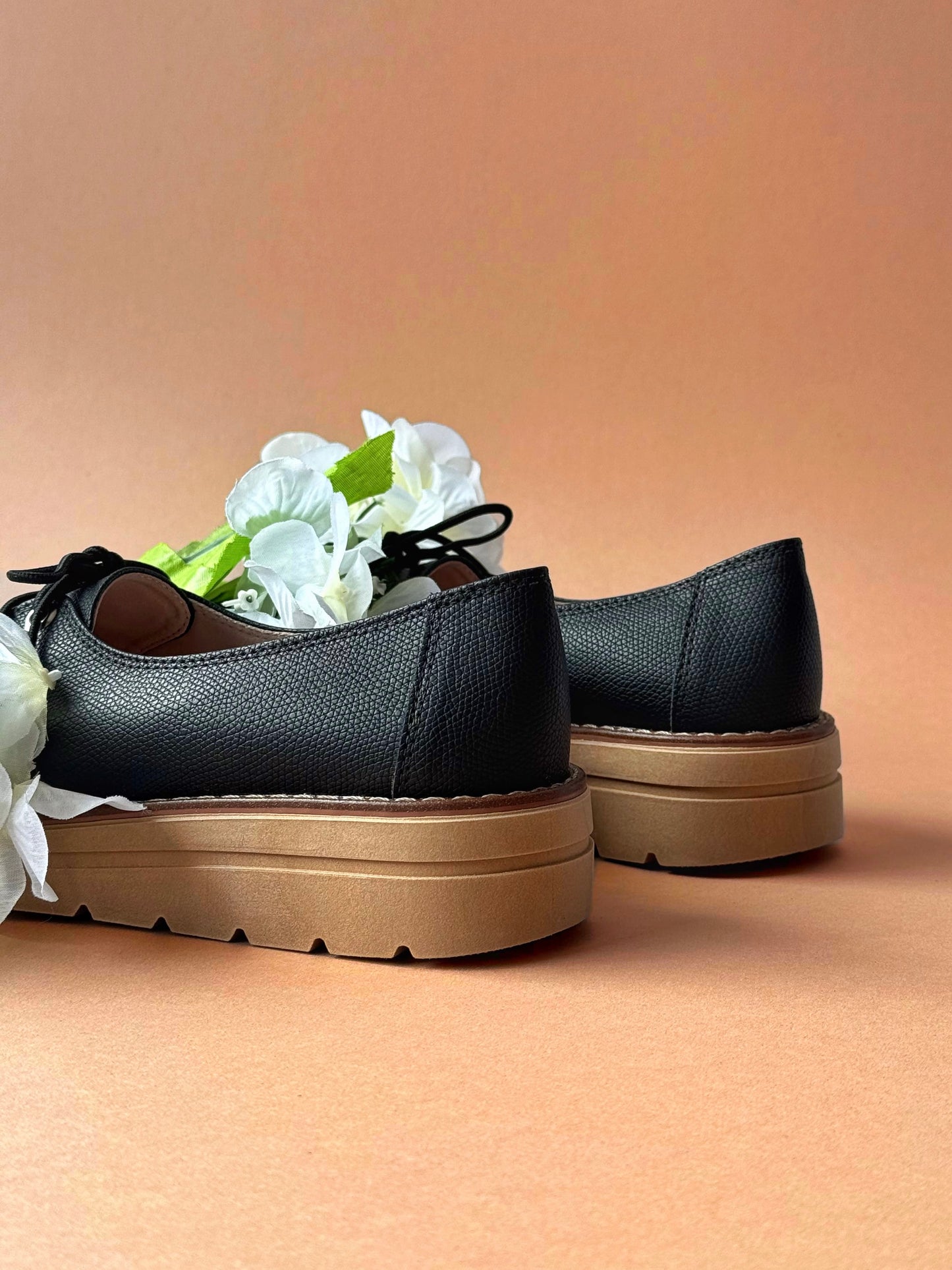 Oxford Lore Negro