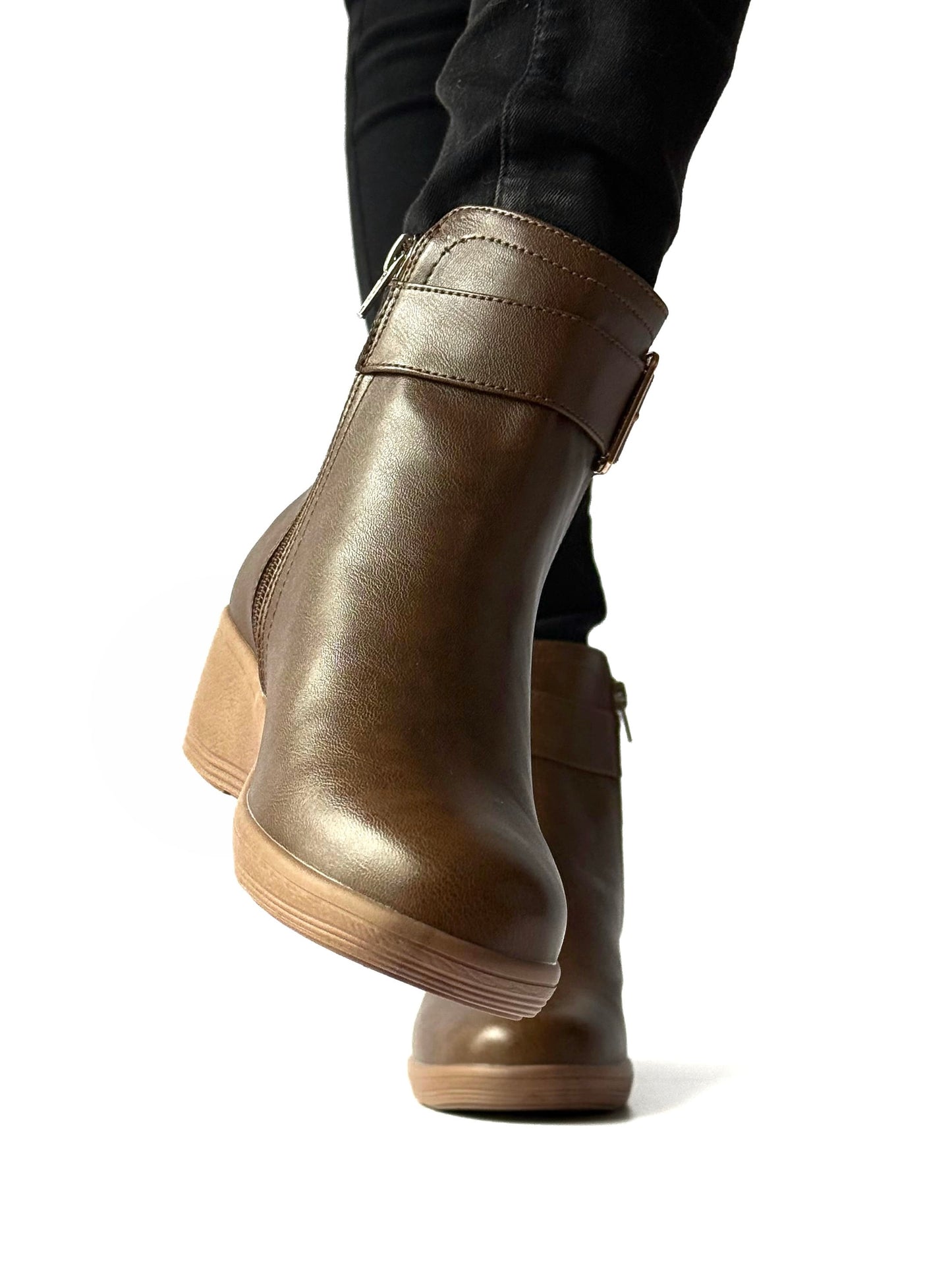 Botines Taw Almendra