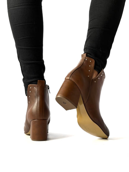 Botines Marie Canela