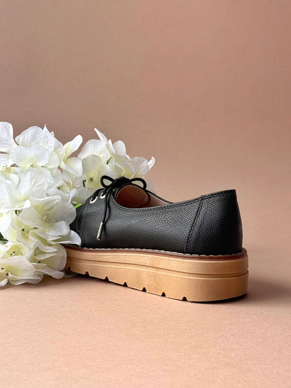 Oxford Lore Negro