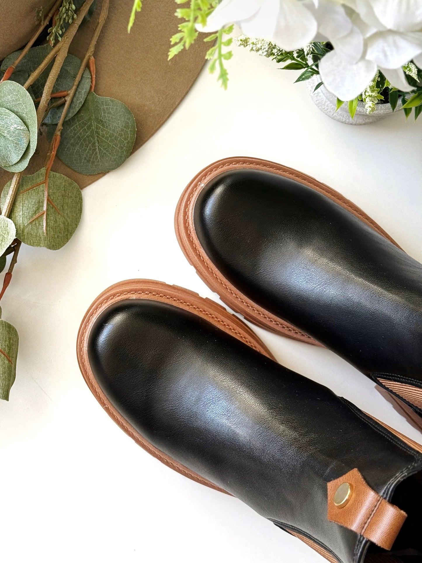 Botines Oria Negro Miel