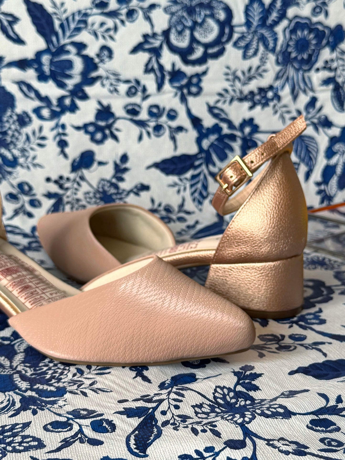 Tacones Maita Oro Rosa