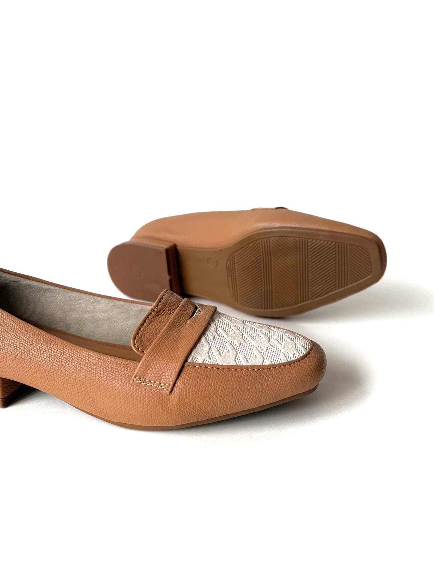 Mocasines Ceci Amaretto