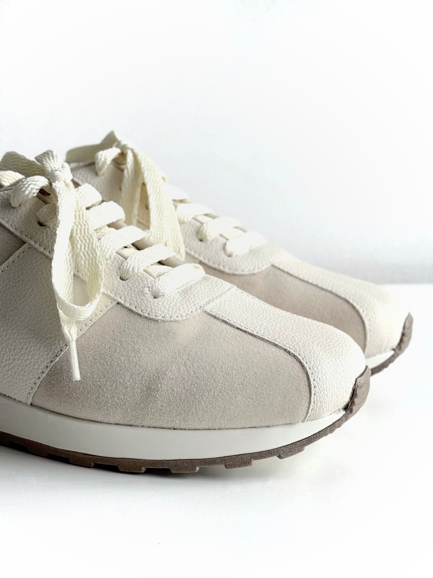 Tenis Chai Beige
