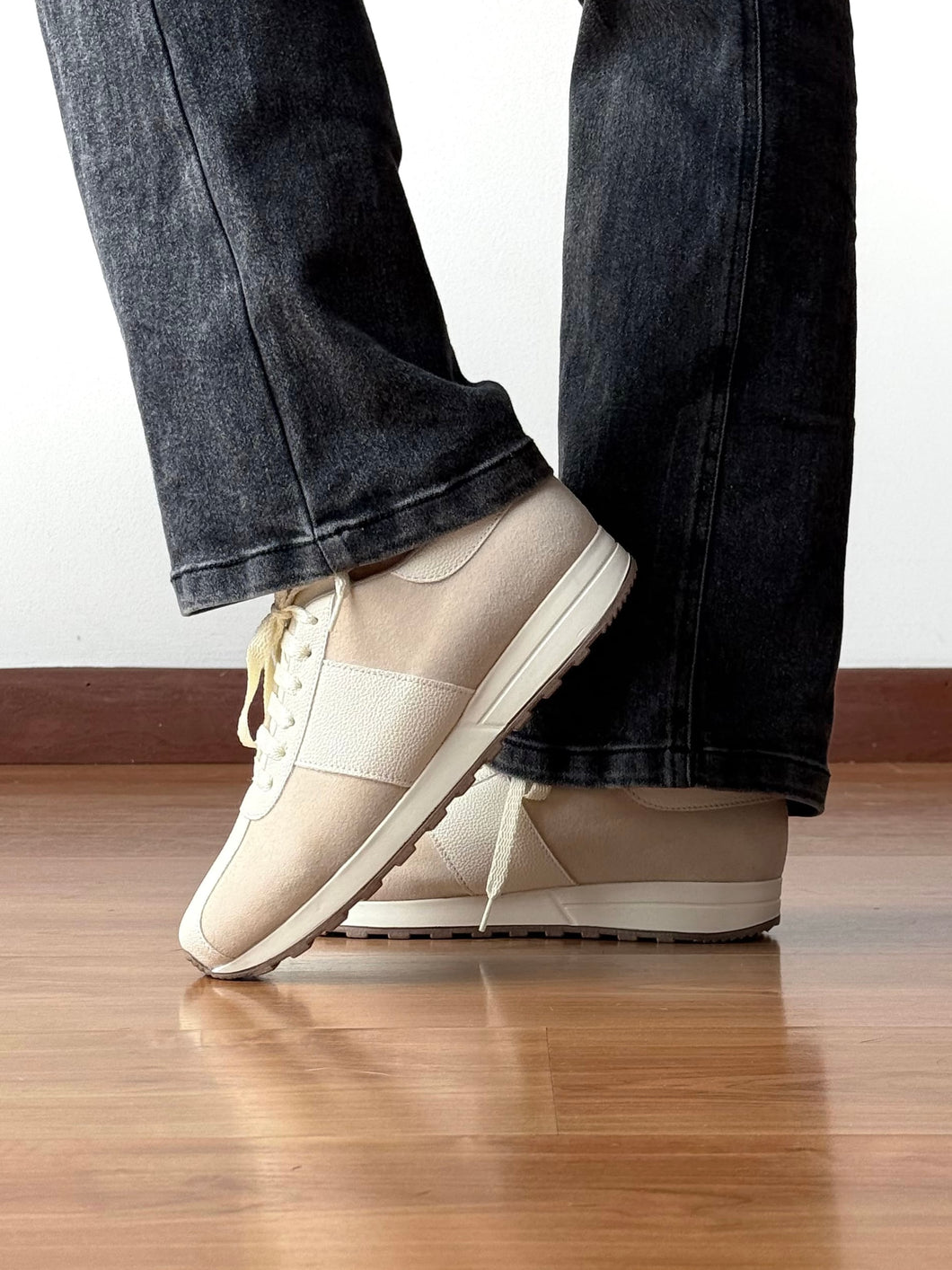 Tenis Chai Beige