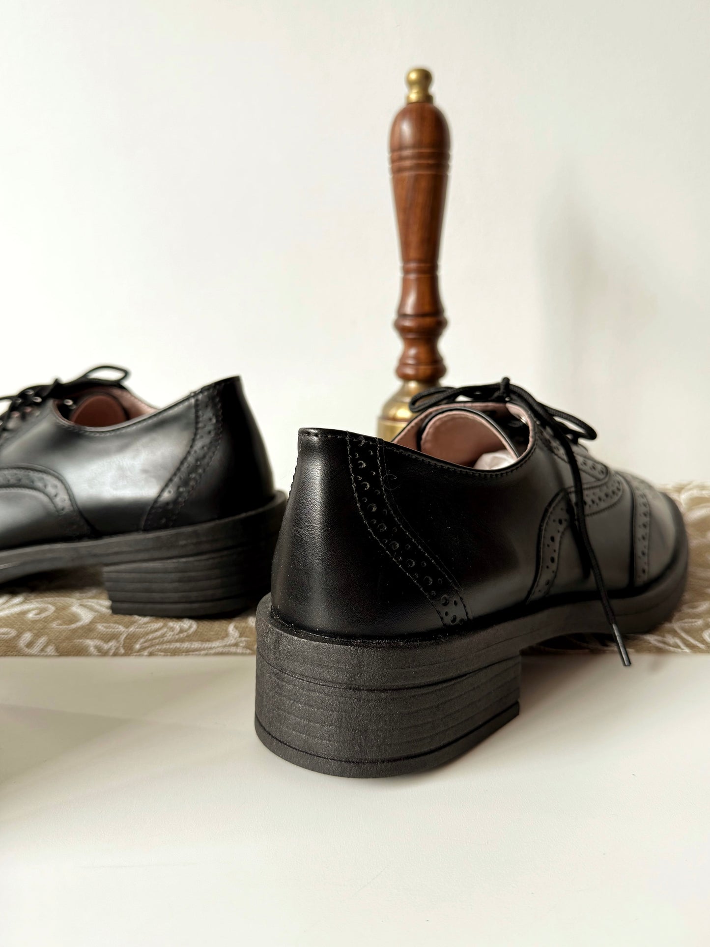 Oxford Zila Negro