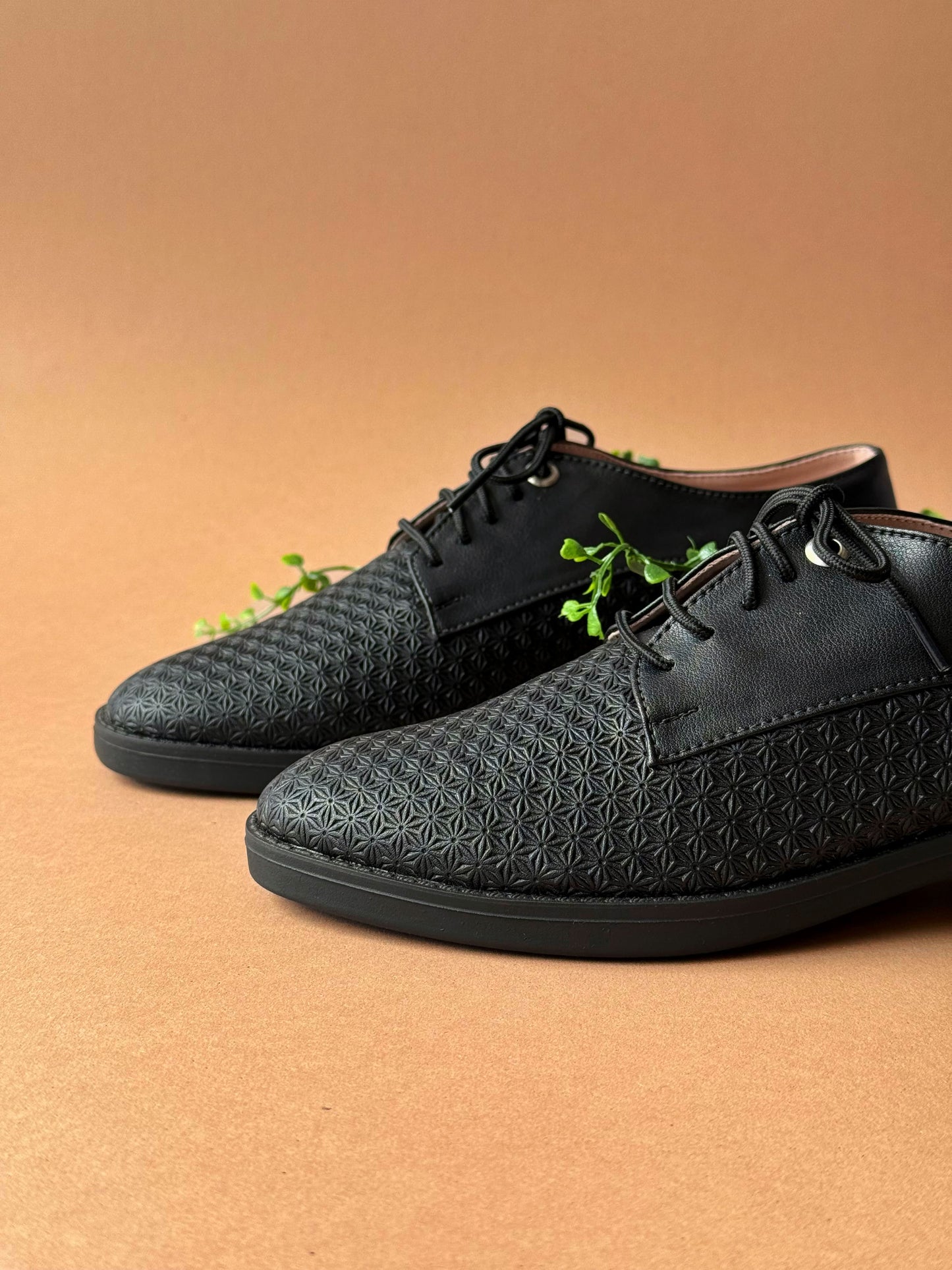 Oxford Saly Negro