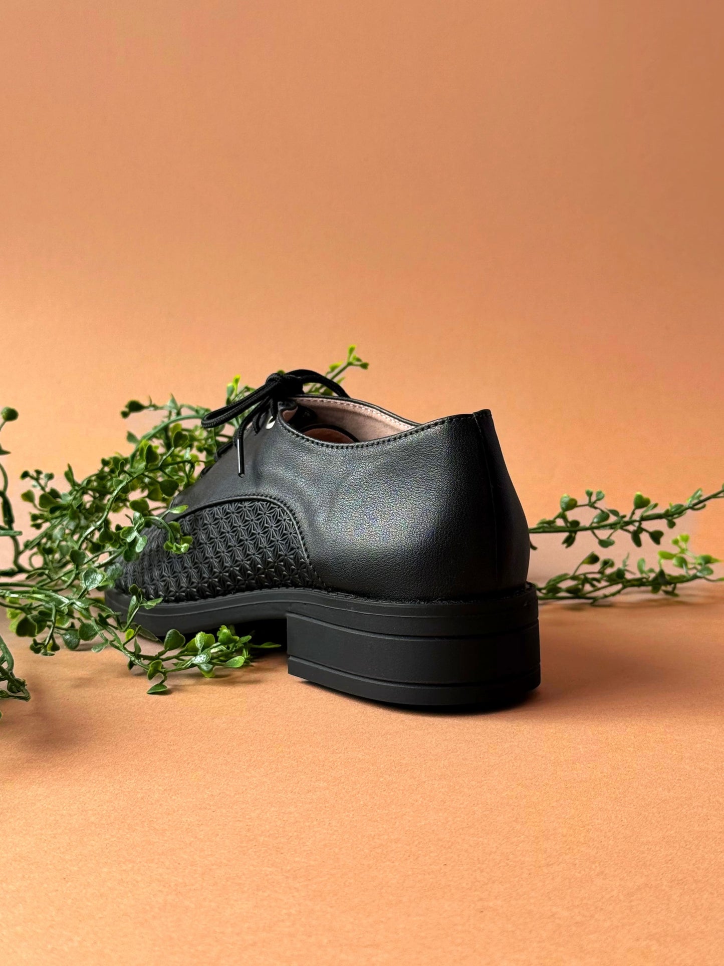 Oxford Saly Negro