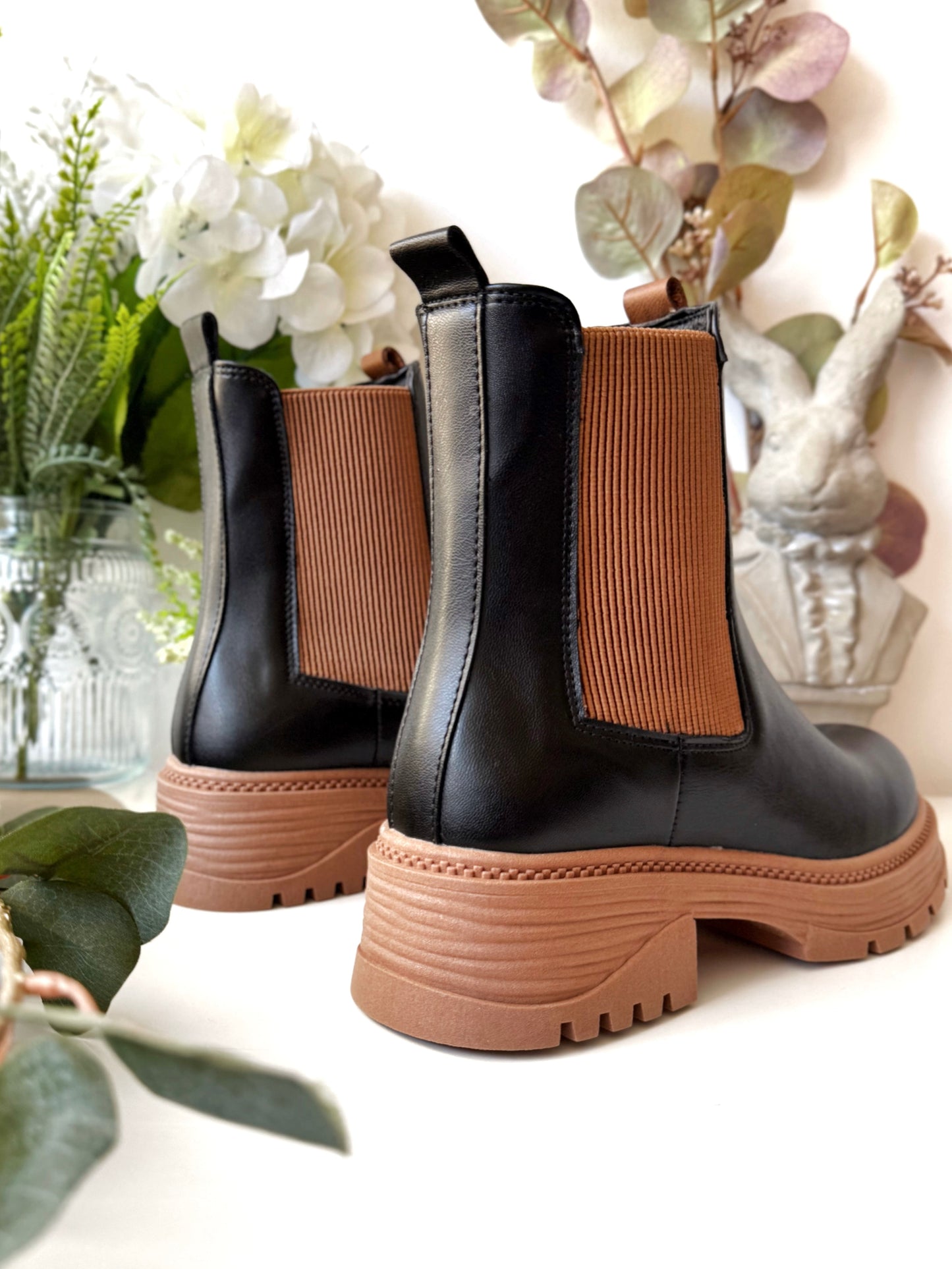 Botines Oria Negro Miel
