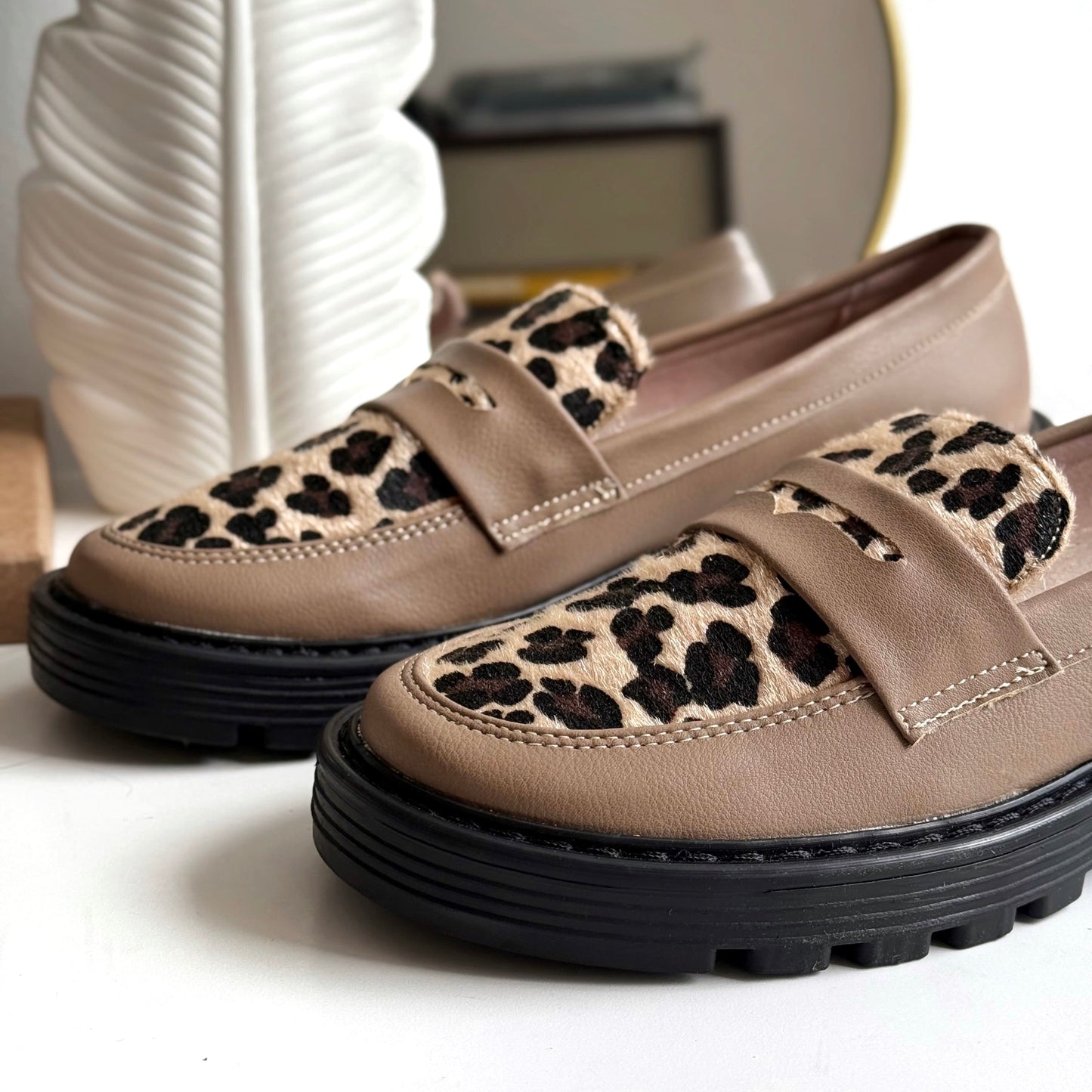 Mocasines Lilu Taupe