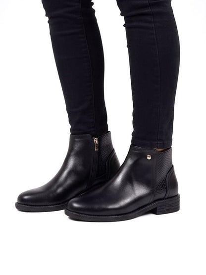 Botines negros de tacón bajo para mujer Marileo, vista lateral